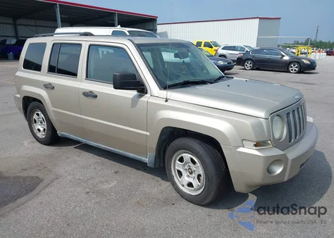 2009 Jeep Patriot Sport из США, поврежденный, VIN 1J4FT28A29D146930